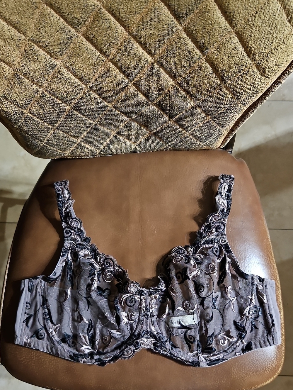 Soma Sensuous Lace Unlined Full Coverage T-Shirt Underwire Floral Embroidery Bra